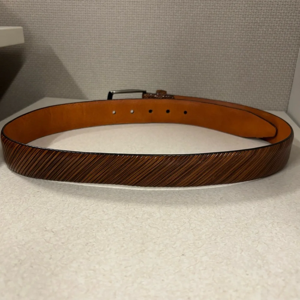 Johnston & Murphy Men’s Leather Belt Size 32